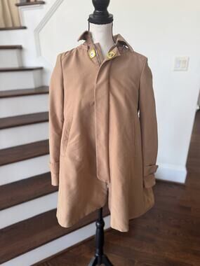 DSquared2 Oversize A-Line Swing Cropped Length Trench Coat Flaw